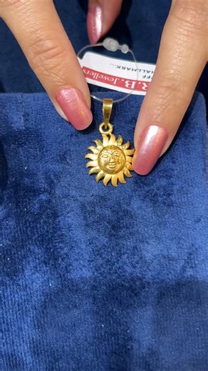 Join fast ✨ Our exclusive collection’s live is here. If any requirements, please do comment! Our Address: Sahabharang Bazar, Midnapore Town, Paschim Medinipur, 721101. Our Contact Number: 8167495756 | RB Jewellers