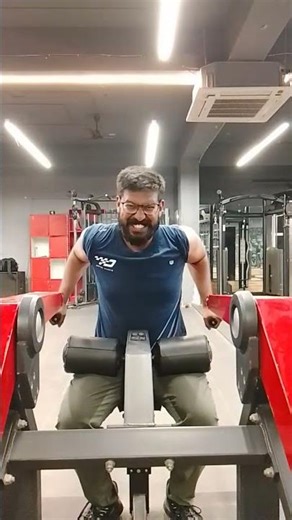 seated tricep dip set 2 (37.5 kg each side)