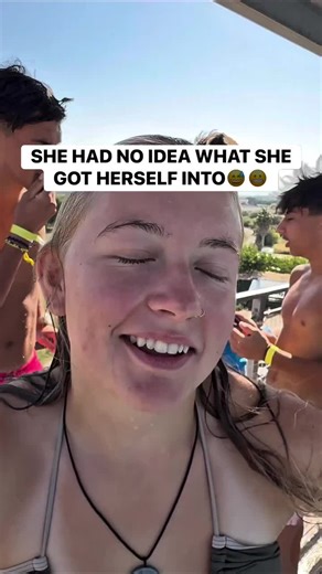 She Did NOT Realize it Was a STRAIGHT DOWN DROP😅😬 I Brought My Girlfriend to the Worlds BIGGEST Waterslide and She SENT IT🥳 She underestimated how BIG They Were but she QUICKLY Found out😬😅 #sports #adventure #travel #funnymoments