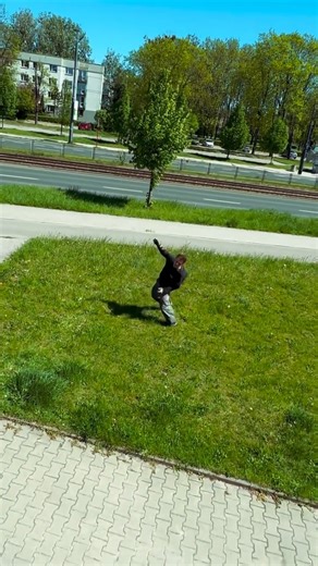 186K views · 539 reactions | Building Flow Run @oskeestylee #ParkourLife #UrbanMoves #WallRun #StreetFlow | People Are Awesome | Facebook