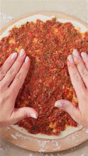Make crispy homemade lahmacun and watch the full recipe now. #GoTürkiye