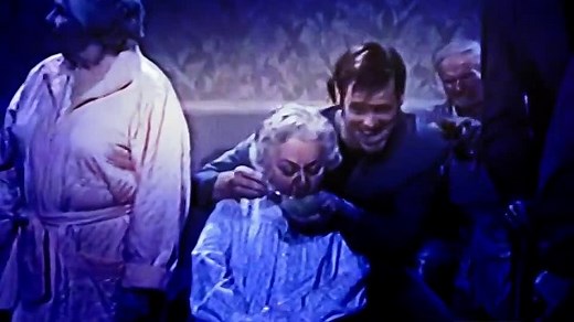 A Night at the Roxbury (1998)