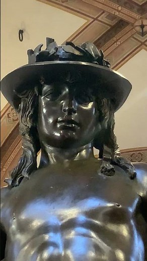 Firenze - Museo del Bargello - Particolari del David o Mercurio di Donatello 1440.
