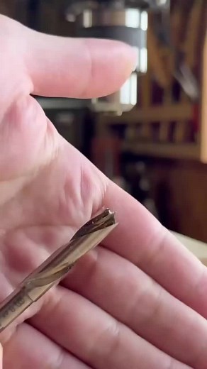 Center Drilling Dowels for Perfect Woodworking
