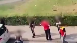 DHL-Bote verliert Job nach wilder Schlägerei auf Video