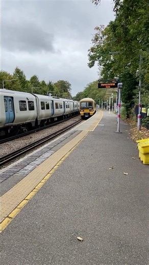 Thameslink Class 700 train station pass #train #trainspotting #railway #railroad #travel