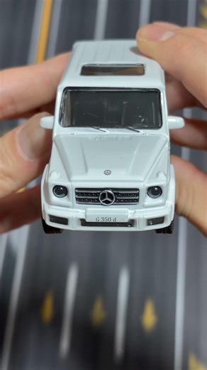 MSZ Mercedes-Benz G350D White 1:42 Diecast #shorts #msz #mercedesbenz #gclass #asmr