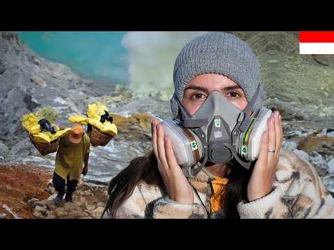 Iadul pe pământ? Am coborât în craterul toxic de la Ijen la ora 2 dimineața