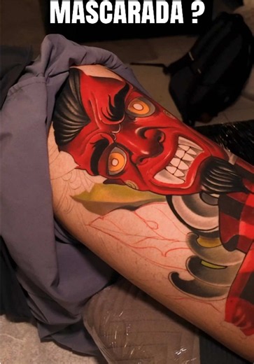 Aquí les dejo este tatuaje del pisuicas! Quien de Costa Rica que haya participado en una fiesta de esas ?? Si quieren ver más tatuajes así de locos sígueme! 😁 #tatuaje