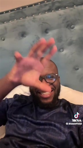 41K views · 4.2K reactions |  Depuis que Blaaz Officiel a enlevé sa bouche dans affaire de Showbiz et qu’il est parti s’installer aux USA , il devient plus frais et gros bras façon.. L’Entreprenariat est doux Mahou Extrait Chanson #GBAYI de CredoIsy #Editrice3 #UNDERGROUND_BOUGE | Underground BOUGE | Facebook