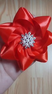 27K views · 487 reactions | #flypシ #rosadeliston #handmade #fleurs #ribbonflowers #tutorial #diy | Mi mundo de manualidades La Rosa de Sharon | Facebook