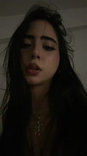 DyN 🫗 #fyp #lyrics #wlw #drunkandnasty | know i got bands like backstreet letra español