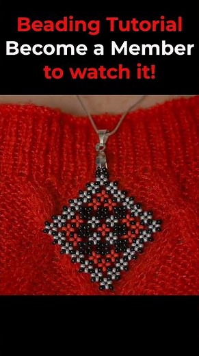 Make This StunningDiamond Pendant in Easy Steps! #beadedpendant #pondostitch #beadingtutorials