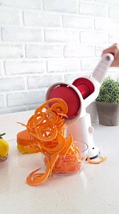 As easy as 1️⃣, 2️⃣, 3️⃣! 🍠 Our FusionMaster® Spiralizer comes with three different blade cones to make spirals, spaghetti and tagliatelle in just a few seconds! From butternut squash to carrots, sweet potatoes, apples, beets and more, the possibilities for delicious weeknight meals are endless. Contact your Independent Rep to learn more! #tupperware #tupplife | Tupperware U.S. & Canada