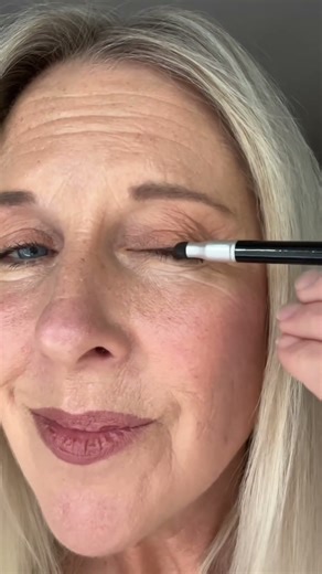 Recreating The Viral Sexy Smudge