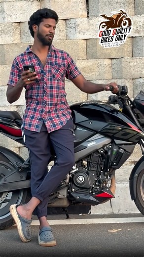 || 𝐆𝐨𝐨𝐝_𝐐𝐮𝐥𝐢𝐭𝐲_𝐛𝐢𝐤𝐞𝐬_𝐎𝐧𝐥𝐲 || 🔱📈 on Instagram: "BAJAJ NS 200 BS6 BLACK AND RED📳 PRICE: 1,36,500 MOBILE NUMBER 01: +91 73971 83501 MOBILE NUMBER 02: +91 85250 01893 MODEL: 2025 OWNER: 01 K/M: 4K FINE: NILL KEY: SINGLE KEY AVAILABLE INSURANCE: AVAILABLE ACCESSORIES: PRO DISC , LOCATION: THIRUPPANDAL . . . . . . . #good_quality_bikes_only #Thiruppandal #bajaj"