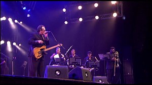 Elvis Costello & Allen Toussaint - 'A Certain Girl' | North Sea Jazz (2007) LINEUP Elvis Costello (vocals, guitar); Allen Toussaint (vocals, piano); Steve Nieve (hammond organ, keyboards); Amadee Castenelle, Brian 'Breeze' Cayollo (sax); Joe 'Foxx' Smith (trumpet); Sam 'Big Sam' Williams (trombone); Anthony 'A.B.' Brown (guitar); Chris Severin (bass); Herman Lebeaux; Botcher, Chris, Hooper, Jeff, Payne, Nathan, Sawney, Stuart. Abou this concert: In 2005 New Orleans legend Allen Toussaint was for