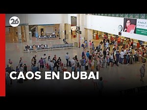 EMIRATOS ÁRABES UNIDOS | El aeropuerto de Dubái muestra largas filas de pasajeros