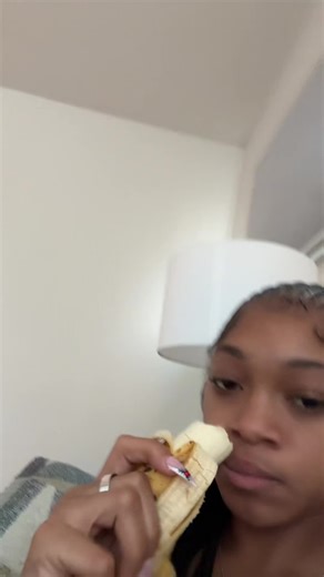 My friends always catch me sitting on a pointed toe 😂& Ion even be realizing #dancersoftiktok