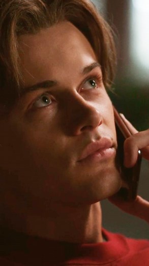 Stars looking at the stars > | Prime Video