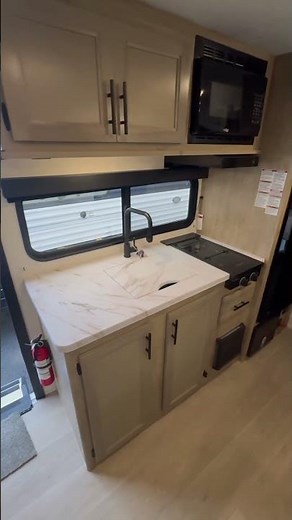 2026 Wolf Pup 16BHSW