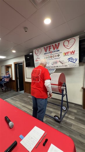McHenry VFW Post 4600 Auxiliary on Reels