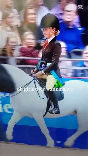 Girls wanna have fun