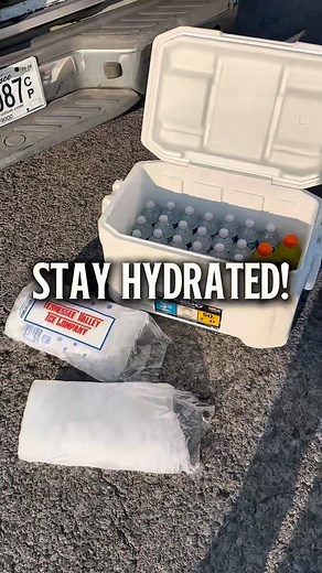 🌡️ 🥵 It’s a scorcher out there folks! Don’t forget your fluids!!! | Taylor Ammons