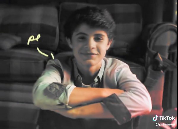 To All the Boys I've Loved Before Edits: Lara Jean & Peter