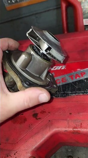 hummer water pump #hummer #notgood #automobile #mechanic #bad #waterpump #gmcars