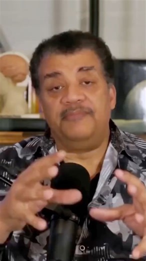 🕳️ The Largest Black Hole Ever Discovered It’s so massive it could swallow our entire solar system. 🌌 This cosmic giant lies billions of light years away — silent, invisible, yet powerful enough to bend time itself. What else could be hiding in the dark? 🌑✨ #BlackHole #Space #Science #Universe #astrology #Astronomy #CosmicFacts #ReelScience #ViralFacts #MindBlown #DidYouKnow #Astrophysics #HiddenUniverse #SpaceDiscovery #FacebookReels #FutureOfScience #MysteryOfSpace #cosmos #neildegrassetyso