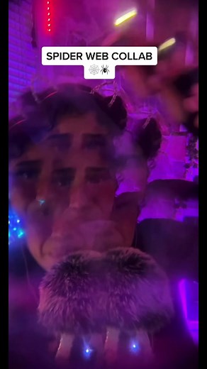 ⚠️Spider Trigger⚠️ Wow creating this triggers months back not realizing how much it would blow up!😭🙌🏻. Now so many amazing ASMRists are putting their own spin on it! Enjoy💋 #asmr #asmrcollab