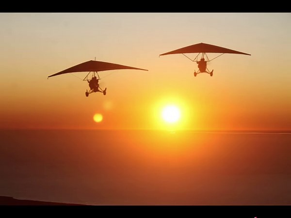 Soaring Over Ningaloo Reef: A Hang Gliding Adventure