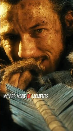 The huge arrow killed the dragon. The Hobbit: The Battle of the Five Armies.巨大的箭射死了恶龙。《霍比特人：五军之战》