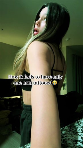 Exploring the Experience of One-Arm Tattoos
