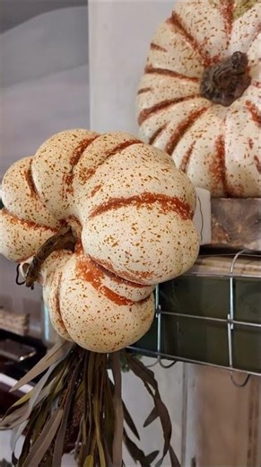 STUNNING Fall Mantle With Vibrant Pumpkins and Fall Foliage