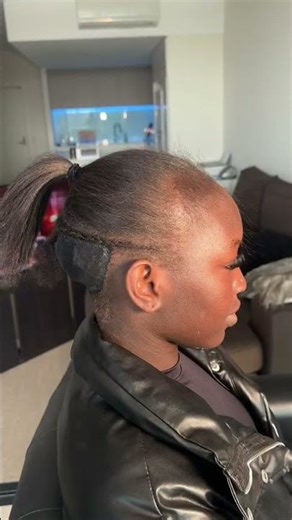 Go Viral 😎Half Up Half Down Quick Weaves On Short Hair | Start To Finsh Tutorial Ft.‪@UlaHair‬