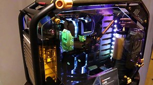 Checking out CyberPower's LUXE high-end PC line