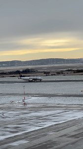 It’s a little bit chilly by the Mersey this morning, but the airport is fully open and operational and we’re just admiring the views. ❄️ | Liverpool John Lennon Airport