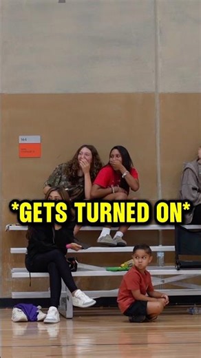 TROLLING A FEMALE Hooper! 🤣 W RIZZ? 🤔