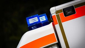 Arbeiter (48) auf Firmengelände von Gabelstapler überrollt: Noch an der Unfallstelle verstorben