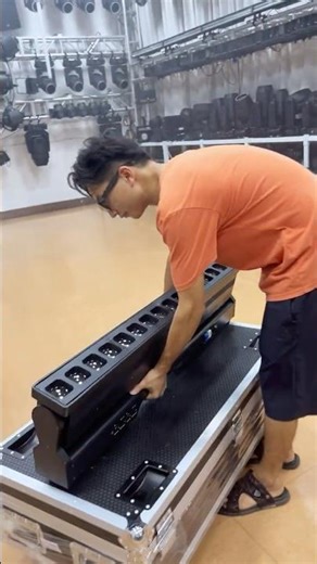 Transform concerts with 16x40W RGBW beam moving head lights on stage