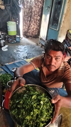 patel panipuri centre on Instagram: "पानीपुरी का पुदीना वाला पानी सिखो बहेन || podina wala pani _ mini vlogs ,....... #instagram #bhaiyyohon #patel_panipuri_center"