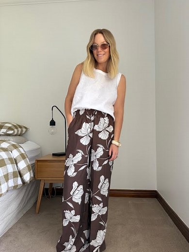 The outfit options are endless! Here's how @clairemurf.wears is styling our newest collection 🤍🙌😍 #justjeans #justjeansstyle | Just Jeans