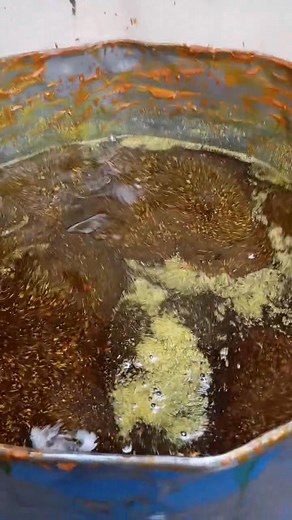 2.3K views · 35 reactions | Bleaching red oil to make a white soap. #realviralシ #starseverywherefypシ゚viralシypシ゚viralシhtag #soapfollower #soapmaking #soap #soap maker | Soap makers | Facebook