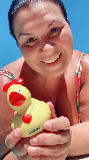 Nothing would make me happier than to see Women of all shapes & sizes #duet this 💕 #fyp #selflove #bodypositive #bodypositivity #bikini #neverfitin