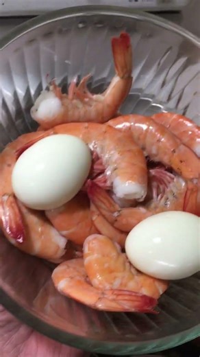 boild shrimp ゆでエビとゆで卵 boiled egg