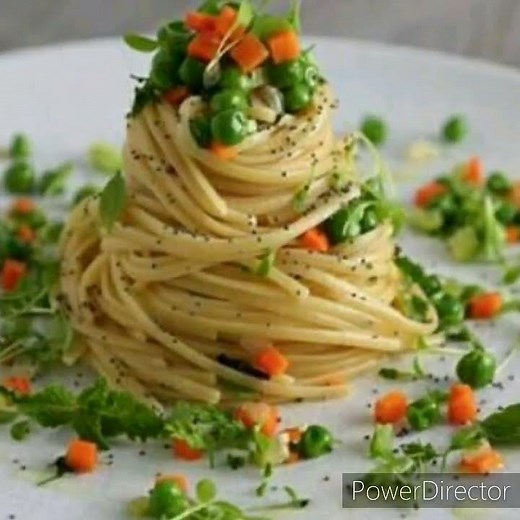 fancy pasta plating idea