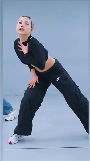 🕺SOS 🆘#dance #dancevideo