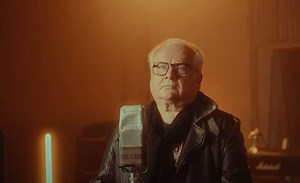 Musikvideo „Dein ist mein ganzes Herz (Duett 2025)“ von Heinz Rudolf Kunze & Annett Louisan